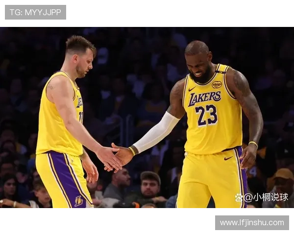 NBA最新动态：詹姆斯复出领衔湖人大战勇士 东契奇率队迎战凯尔特人争霸西部