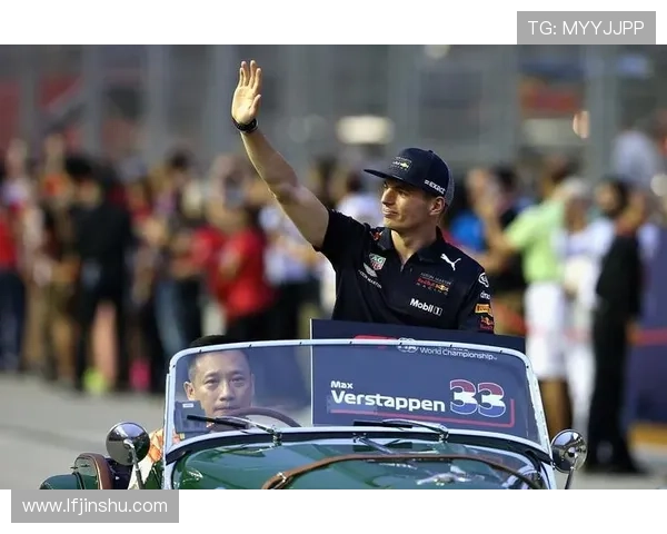 维斯塔潘再度称王F1赛场梅赛德斯战术失误引发车队争议