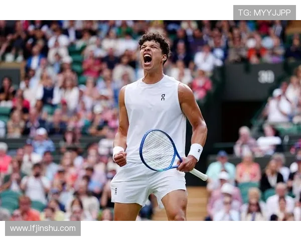 网球大满贯激战连连 新星崛起与老将争锋引爆全球关注