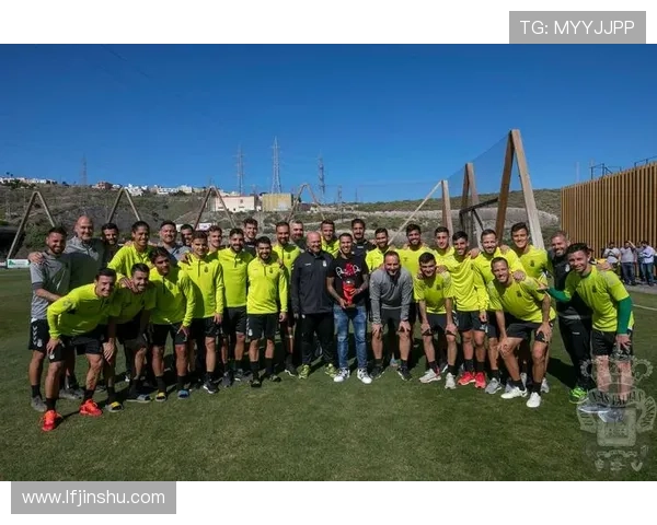 拉斯帕尔马斯逆风不弃 重启征程冲击西乙头名位置