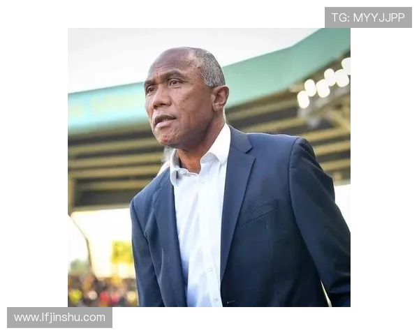 南特足球俱乐部宣布新任主帅上任并计划未来赛季战略调整